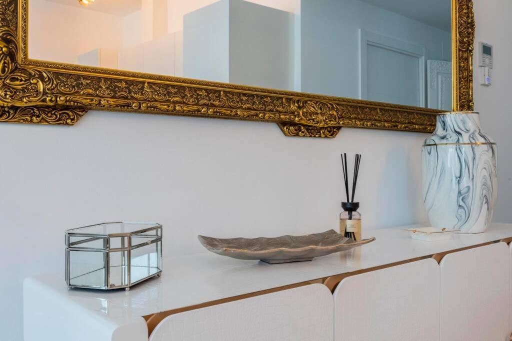 Puerto Banus Second Line, Luxury Apartement 마르베야 외부 사진